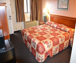 VanNess Inn  - Rooms With King Size Beds